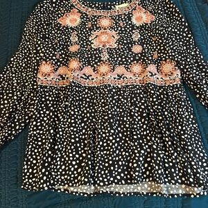 Savanna Jane Black and Pink Floral Blouse
